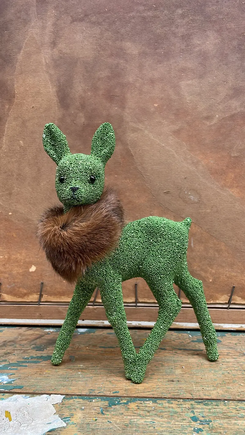 Beaded Bambi Green With Fun Collar | Ino Schaller 1