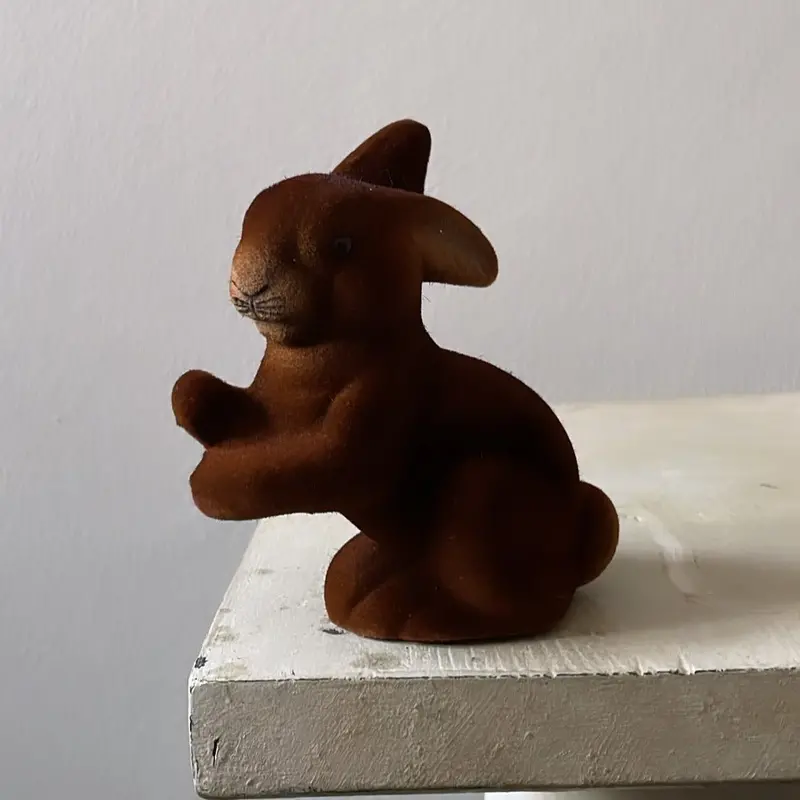 Brown Velvet - Extra Small Sitting Bunny, | Ino Schaller 1
