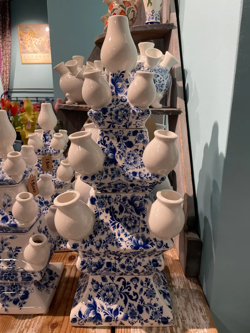 Extra Large Dainty Flower Three Tier Tulip Vase | Heinen Delfts Blauw 1