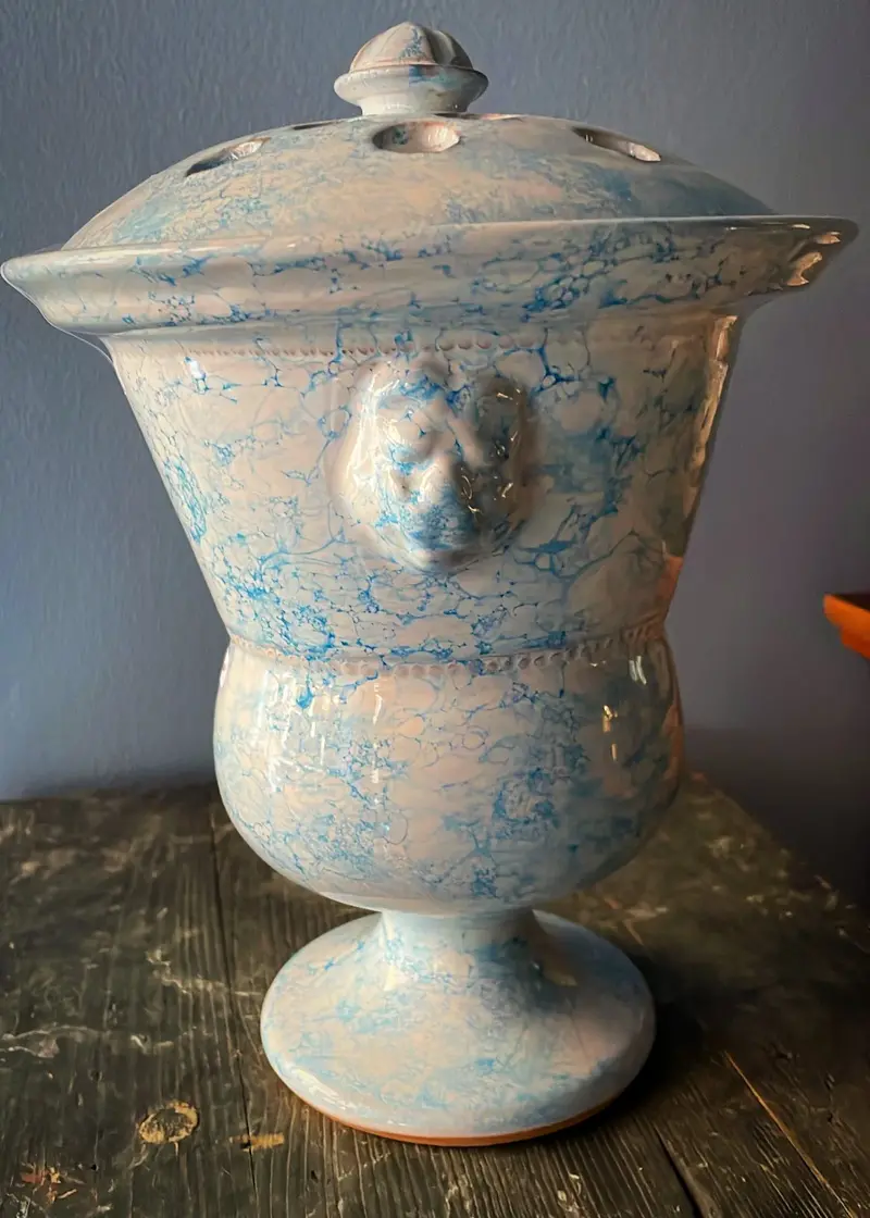 Light Blue Marbleized Tulipiere Lion Tulip Vase – Medium | Handmade Erik Bendtsen Ceramics 1