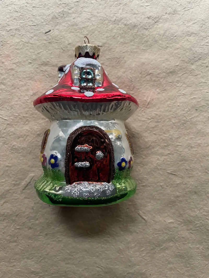 Medium Nostalgic Mushroom House | Nostalgie Christbaumschmuck 1