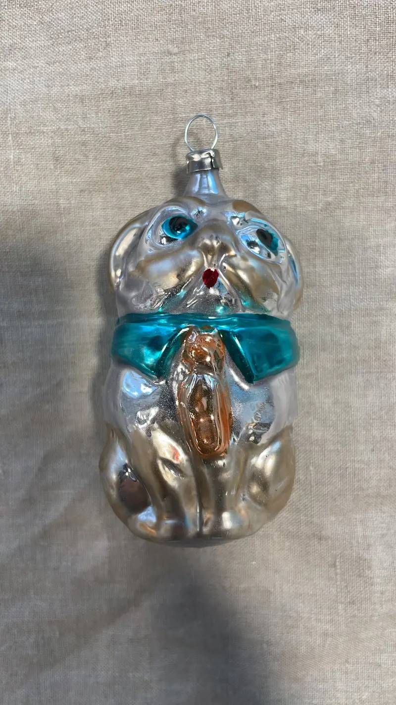 Nostalgic Dog With Blue Collar | Christmas Ornament 1