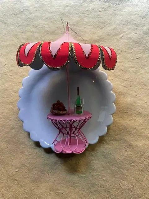 Poolside Palm Royale Brunch Pink Ornament – Retro Tin Christmas Décor 1