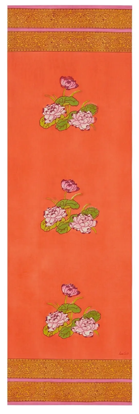 Tea Flower - Table Runner | Lisa Corti 1