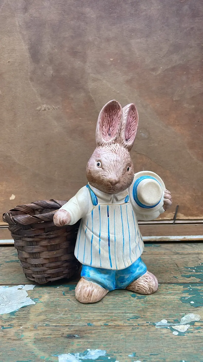 Vintage Rabbit Figurine With Basket 1